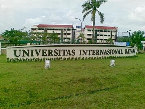 Batam International University, University | We provide Indonesia infrastructure map on various property sectors and data. Access property listings, infrastructure developments, news, and valuable transaction data for informed decisions.