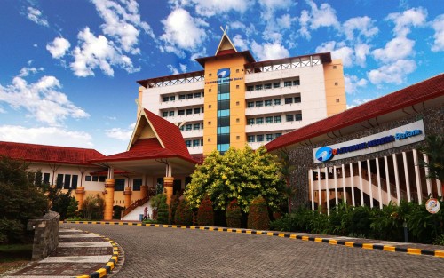 Batam State Polytechnic, University | We provide Indonesia infrastructure map on various property sectors and data. Access property listings, infrastructure developments, news, and valuable transaction data for informed decisions.