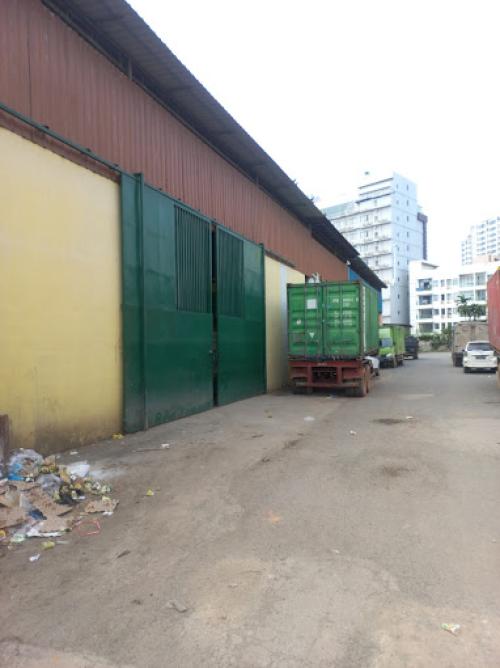 Kartika Warehouse Complex, Warehouse | We provide Indonesia infrastructure map on various property sectors and data. Access property listings, infrastructure developments, news, and valuable transaction data for informed decisions.