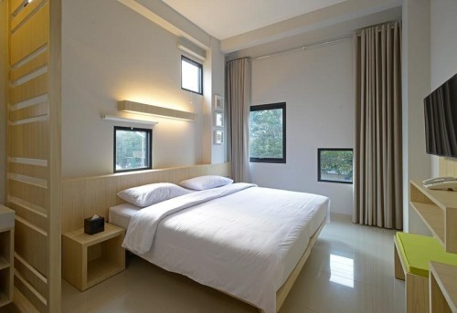 Completed hotel | We provide Indonesia infrastructure map on various property sectors and data. Access property listings, infrastructure developments, news, and valuable transaction data for informed decisions.