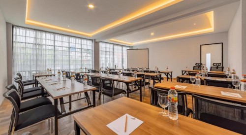 Completed hotel | We provide Indonesia infrastructure map on various property sectors and data. Access property listings, infrastructure developments, news, and valuable transaction data for informed decisions.