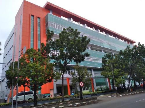 Gunung Jati Regional General Hospital, Hospital | We provide Indonesia infrastructure map on various property sectors and data. Access property listings, infrastructure developments, news, and valuable transaction data for informed decisions.