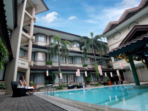 Completed hotel, Bentani Permai Hotel | We provide Indonesia infrastructure map on various property sectors and data. Access property listings, infrastructure developments, news, and valuable transaction data for informed decisions.