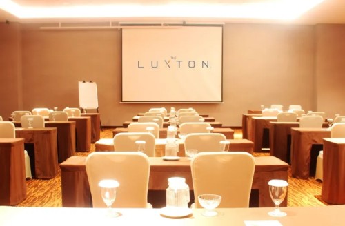 Completed hotel, Cirebon Hotel & Convention | We provide Indonesia infrastructure map on various property sectors and data. Access property listings, infrastructure developments, news, and valuable transaction data for informed decisions.