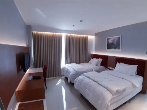 Completed hotel, Cirebon Grahatama (Prima Group Hotel) | We provide Indonesia infrastructure map on various property sectors and data. Access property listings, infrastructure developments, news, and valuable transaction data for informed decisions.