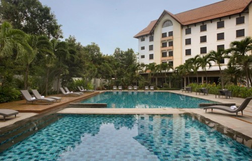 Completed hotel, Santika Indonesia Hotels & Resorts | We provide Indonesia infrastructure map on various property sectors and data. Access property listings, infrastructure developments, news, and valuable transaction data for informed decisions.