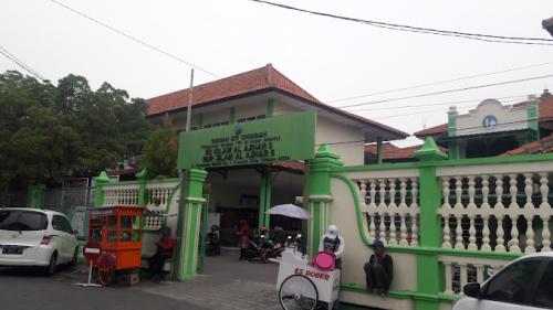 Al Azhar 3 Islamic Primary School, Private School | We provide Indonesia infrastructure map on various property sectors and data. Access property listings, infrastructure developments, news, and valuable transaction data for informed decisions.
