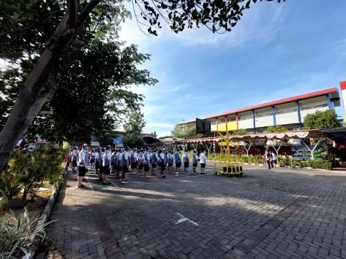 BPK Penabur Plus Junior High School, Private School | We provide Indonesia infrastructure map on various property sectors and data. Access property listings, infrastructure developments, news, and valuable transaction data for informed decisions.