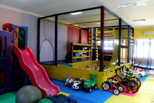 BPK Penabur Plus Christian Kindergarten, Private School | We provide Indonesia infrastructure map on various property sectors and data. Access property listings, infrastructure developments, news, and valuable transaction data for informed decisions.