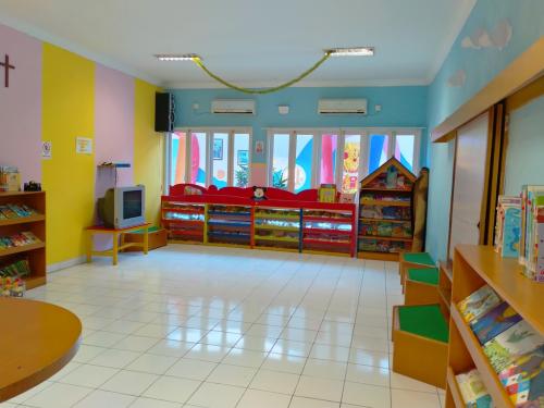 BPK Penabur Plus Christian Kindergarten, Private School | We provide Indonesia infrastructure map on various property sectors and data. Access property listings, infrastructure developments, news, and valuable transaction data for informed decisions.