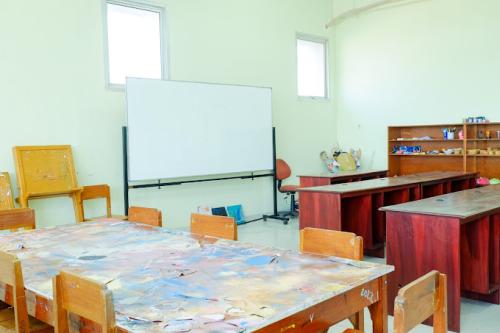 Geeta Junior High School, Private School | We provide Indonesia infrastructure map on various property sectors and data. Access property listings, infrastructure developments, news, and valuable transaction data for informed decisions.