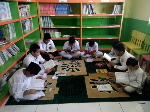 Nuurusshidiiq Islamic Primary School, Private School | We provide Indonesia infrastructure map on various property sectors and data. Access property listings, infrastructure developments, news, and valuable transaction data for informed decisions.