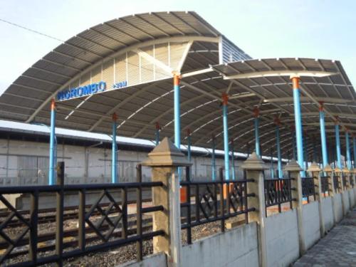 Ngrombo Station, Intercity Station | We provide Indonesia infrastructure map on various property sectors and data. Access property listings, infrastructure developments, news, and valuable transaction data for informed decisions.