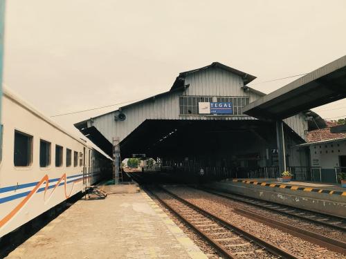 Tegal Station, Intercity Station | We provide Indonesia infrastructure map on various property sectors and data. Access property listings, infrastructure developments, news, and valuable transaction data for informed decisions.