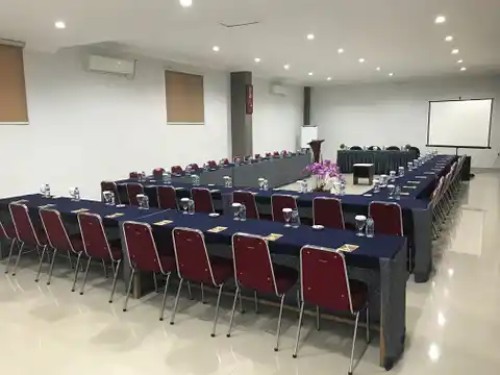 Completed hotel | We provide Indonesia infrastructure map on various property sectors and data. Access property listings, infrastructure developments, news, and valuable transaction data for informed decisions.
