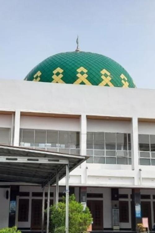 Al-Hanif Integrated Islamic Primary School, Private School | We provide Indonesia infrastructure map on various property sectors and data. Access property listings, infrastructure developments, news, and valuable transaction data for informed decisions.