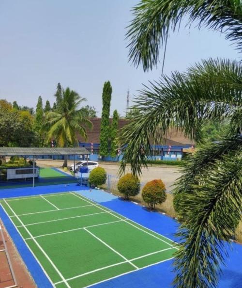 Al-Azhar 27 Cilegon Junior High School, Private School | We provide Indonesia infrastructure map on various property sectors and data. Access property listings, infrastructure developments, news, and valuable transaction data for informed decisions.