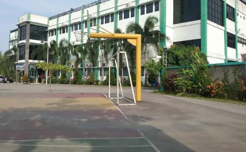 Raudhatul Jannah Integrated Islamic Junior High School, Private School | We provide Indonesia infrastructure map on various property sectors and data. Access property listings, infrastructure developments, news, and valuable transaction data for informed decisions.