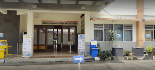 Santa Maria Primary School, Private School | We provide Indonesia infrastructure map on various property sectors and data. Access property listings, infrastructure developments, news, and valuable transaction data for informed decisions.