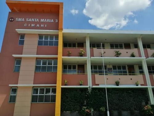 Santa Maria 3 Senior High School, Private School | We provide Indonesia infrastructure map on various property sectors and data. Access property listings, infrastructure developments, news, and valuable transaction data for informed decisions.