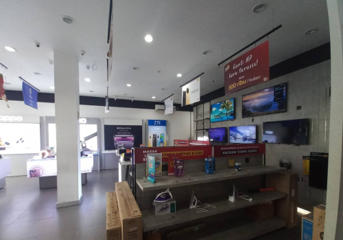 Erafone Kemakmuran Depok, Stand Alone Retail | We provide Indonesia infrastructure map on various property sectors and data. Access property listings, infrastructure developments, news, and valuable transaction data for informed decisions.