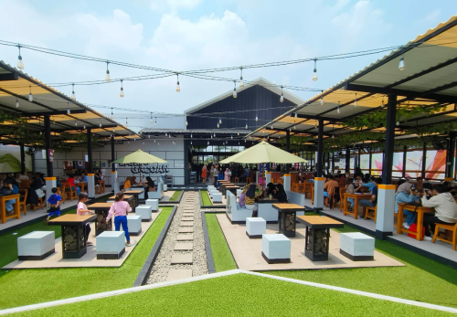 Mie Gacoan Bojongsari, Stand Alone Retail | We provide Indonesia infrastructure map on various property sectors and data. Access property listings, infrastructure developments, news, and valuable transaction data for informed decisions.