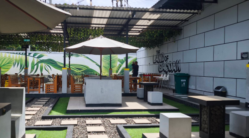 Mie Gacoan Sawangan, Stand Alone Retail | We provide Indonesia infrastructure map on various property sectors and data. Access property listings, infrastructure developments, news, and valuable transaction data for informed decisions.