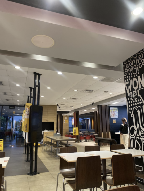 McDonald's Kelapa Dua, Stand Alone Retail | We provide Indonesia infrastructure map on various property sectors and data. Access property listings, infrastructure developments, news, and valuable transaction data for informed decisions.