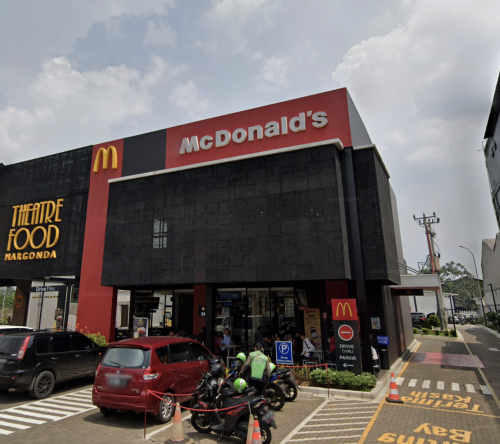 McDonald's Margonda, Stand Alone Retail | We provide Indonesia infrastructure map on various property sectors and data. Access property listings, infrastructure developments, news, and valuable transaction data for informed decisions.