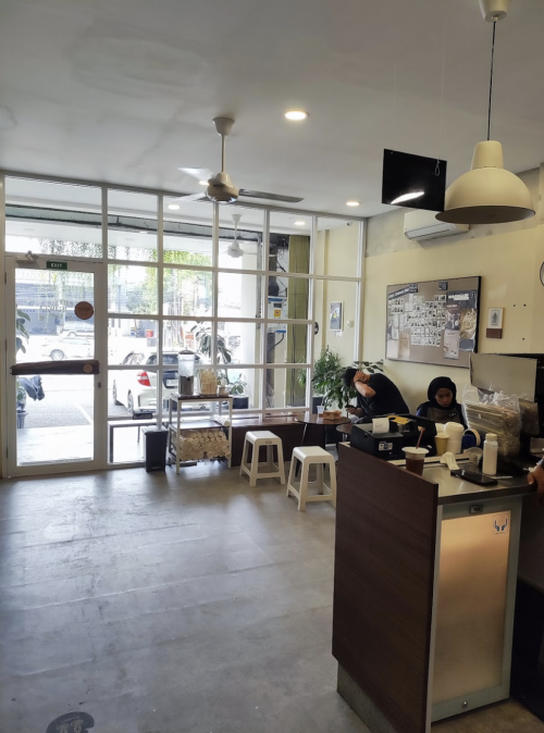 Toko Kopi Tuku Cibubur Point, Stand Alone Retail | We provide Indonesia infrastructure map on various property sectors and data. Access property listings, infrastructure developments, news, and valuable transaction data for informed decisions.