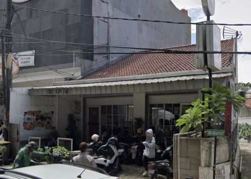 Toko Kopi Tuku Kelapa Dua, Stand Alone Retail | We provide Indonesia infrastructure map on various property sectors and data. Access property listings, infrastructure developments, news, and valuable transaction data for informed decisions.