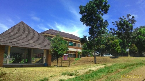 SEBI School of Islamic Economics, University | We provide Indonesia infrastructure map on various property sectors and data. Access property listings, infrastructure developments, news, and valuable transaction data for informed decisions.