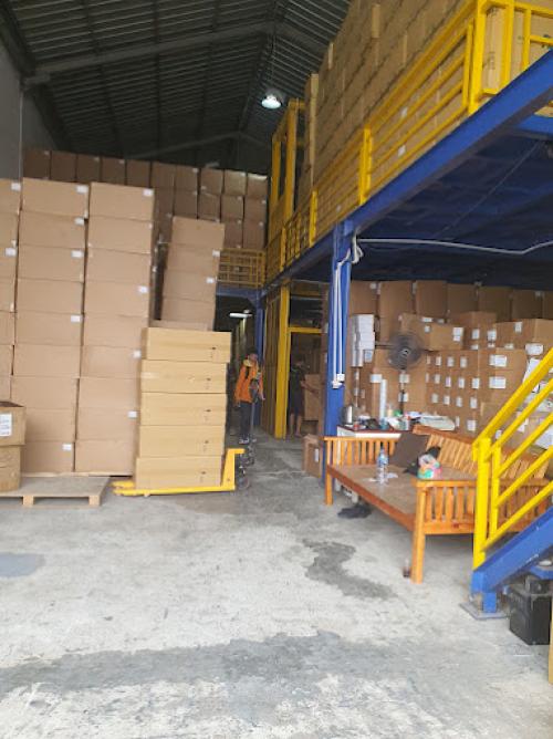 PT Energi Medistron Warehouse, Warehouse | We provide Indonesia infrastructure map on various property sectors and data. Access property listings, infrastructure developments, news, and valuable transaction data for informed decisions.