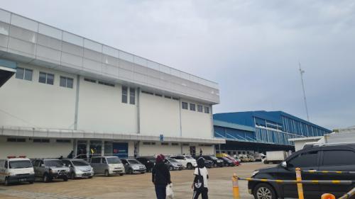 Lazada Indonesia Warehouse, Warehouse, PT Mega Manunggal Property  | We provide Indonesia infrastructure map on various property sectors and data. Access property listings, infrastructure developments, news, and valuable transaction data for informed decisions.