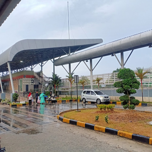 Bandar Khalipah Station, Airport Train Station | We provide Indonesia infrastructure map on various property sectors and data. Access property listings, infrastructure developments, news, and valuable transaction data for informed decisions.