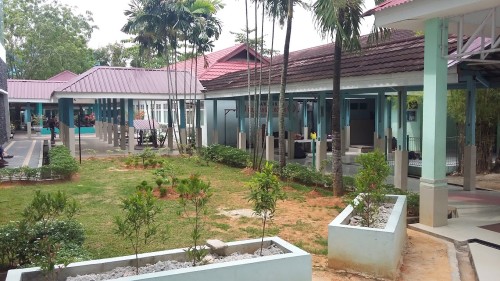 Dumai Regional Public Hospital, Hospital | We provide Indonesia infrastructure map on various property sectors and data. Access property listings, infrastructure developments, news, and valuable transaction data for informed decisions.