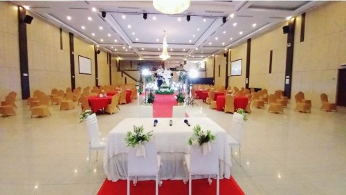 Completed hotel | We provide Indonesia infrastructure map on various property sectors and data. Access property listings, infrastructure developments, news, and valuable transaction data for informed decisions.