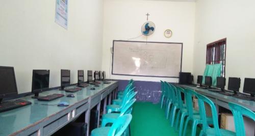 Filius Dei Primary School Dumai, Private School | We provide Indonesia infrastructure map on various property sectors and data. Access property listings, infrastructure developments, news, and valuable transaction data for informed decisions.
