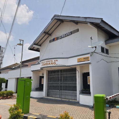 Jombang Station, Intercity Station | We provide Indonesia infrastructure map on various property sectors and data. Access property listings, infrastructure developments, news, and valuable transaction data for informed decisions.