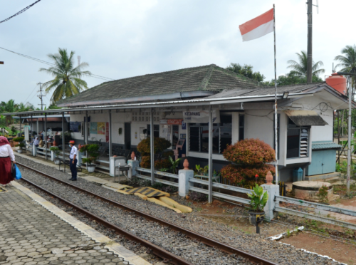 Ketapang Station, Intercity Station | We provide Indonesia infrastructure map on various property sectors and data. Access property listings, infrastructure developments, news, and valuable transaction data for informed decisions.