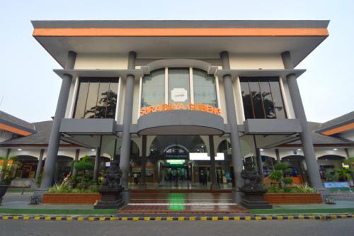 Surabaya Gubeng Station, Intercity Station | We provide Indonesia infrastructure map on various property sectors and data. Access property listings, infrastructure developments, news, and valuable transaction data for informed decisions.