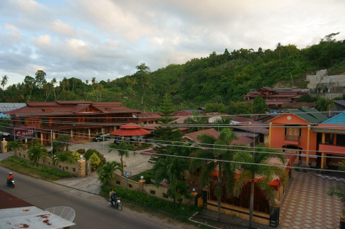 Completed hotel | We provide Indonesia infrastructure map on various property sectors and data. Access property listings, infrastructure developments, news, and valuable transaction data for informed decisions.