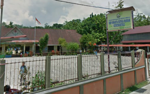 Bunga Mawar Junior High School, Private School | We provide Indonesia infrastructure map on various property sectors and data. Access property listings, infrastructure developments, news, and valuable transaction data for informed decisions.
