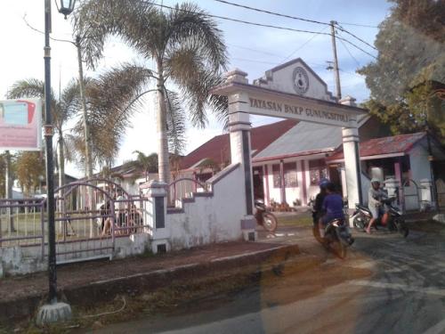 Kristen BNKP Gunungsitoli Junior High School, Private School | We provide Indonesia infrastructure map on various property sectors and data. Access property listings, infrastructure developments, news, and valuable transaction data for informed decisions.