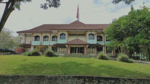 Sultan Amai State Islamic Religious Institute, University | We provide Indonesia infrastructure map on various property sectors and data. Access property listings, infrastructure developments, news, and valuable transaction data for informed decisions.