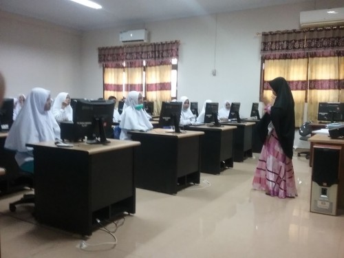 Gorontalo Health Polytechnic, University | We provide Indonesia infrastructure map on various property sectors and data. Access property listings, infrastructure developments, news, and valuable transaction data for informed decisions.