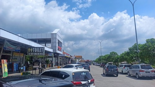 Rest Area KM 294B, Rest Area, PT Pejagan Pemalang Toll Road (PPTR) | We provide Indonesia infrastructure map on various property sectors and data. Access property listings, infrastructure developments, news, and valuable transaction data for informed decisions.