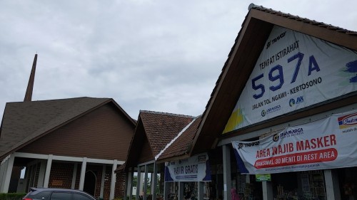 Rest Area KM 597A, Rest Area, PT Jasa Marga Ngawi Kertosono Kediri | We provide Indonesia infrastructure map on various property sectors and data. Access property listings, infrastructure developments, news, and valuable transaction data for informed decisions.