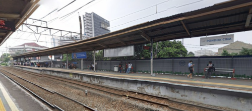 Pondok Cina Station, Commuter Station | We provide Indonesia infrastructure map on various property sectors and data. Access property listings, infrastructure developments, news, and valuable transaction data for informed decisions.