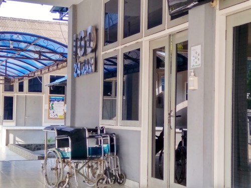 Dr. Soedibjo Sardadi Navy Hospital, Hospital | We provide Indonesia infrastructure map on various property sectors and data. Access property listings, infrastructure developments, news, and valuable transaction data for informed decisions.